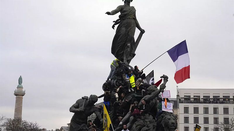 La tensi&oacute;n sobre la reforma de las pensiones aumenta en Francia