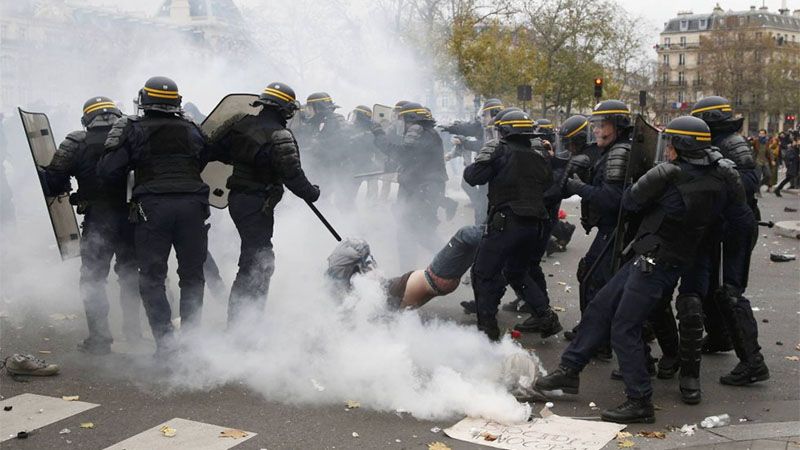 Ir&aacute;n condena represi&oacute;n violenta de protestas pac&iacute;ficas en Francia