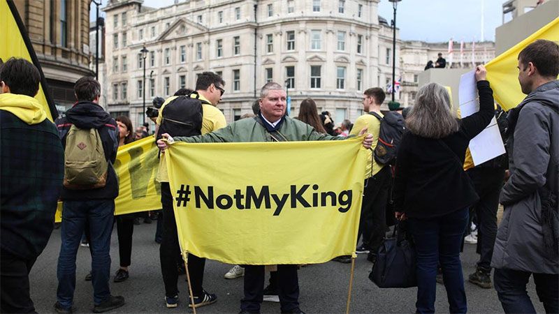 Detenido en Londres el jefe de un movimiento antimon&aacute;rquico antes de la coronaci&oacute;n de Carlos III