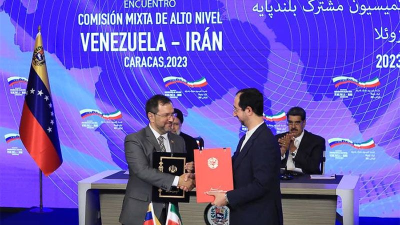 Venezuela e Ir&aacute;n firman 25 acuerdos estrat&eacute;gicos de cooperaci&oacute;n