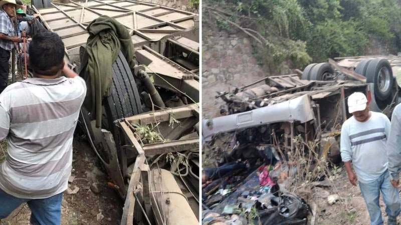 M&eacute;xico: Aumentan a 29 los muertos al volcar un autob&uacute;s en Oaxaca