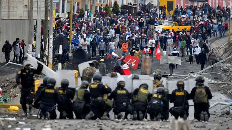 Seis detenidos y ocho heridos en Per&uacute; durante la tercera &ldquo;Toma de Lima&rdquo; contra Boluarte