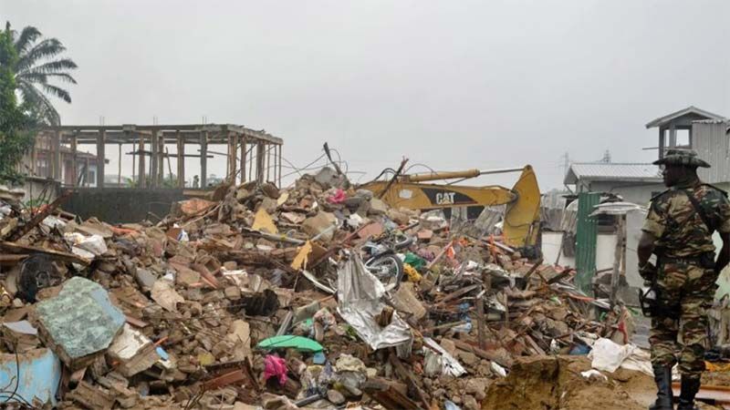 Camer&uacute;n: Aumentan a m&aacute;s de 35 los muertos por el derrumbe de un edificio en Douala