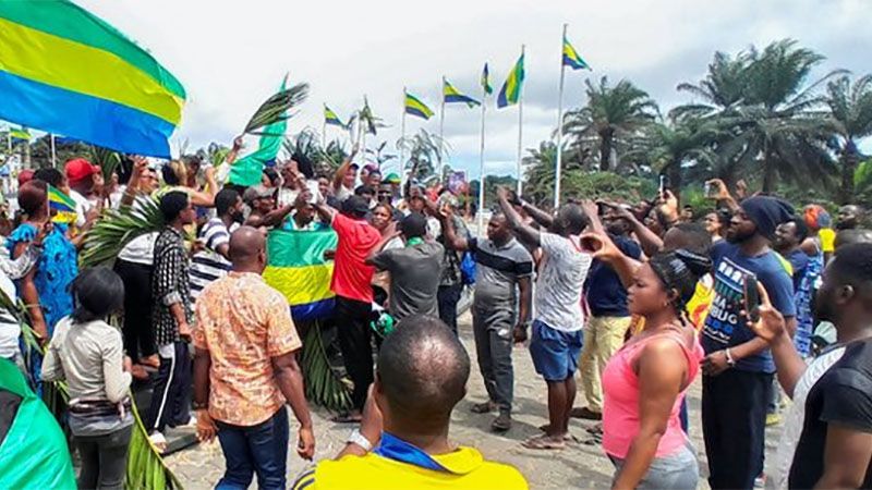 Gab&oacute;n celebra la ca&iacute;da del presidente pro franc&eacute;s Ali Bongo