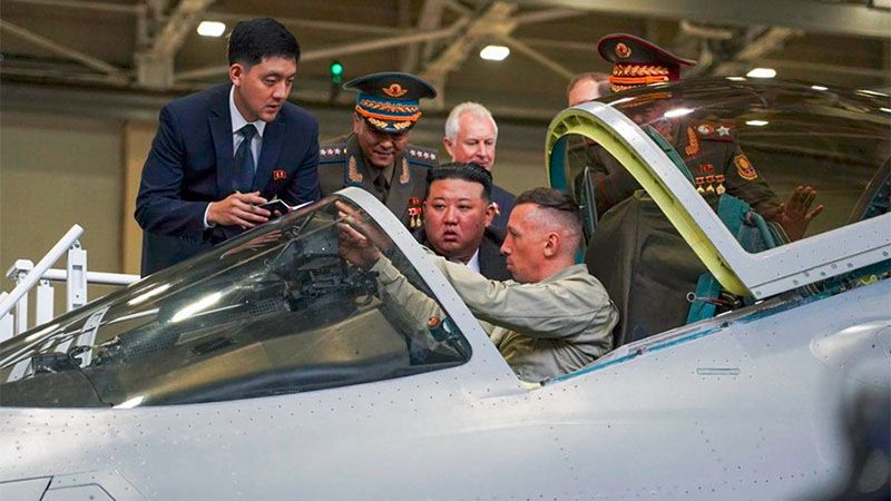 Kim inspecciona dos f&aacute;bricas rusas de aviones militares y civiles tras su cumbre con Putin