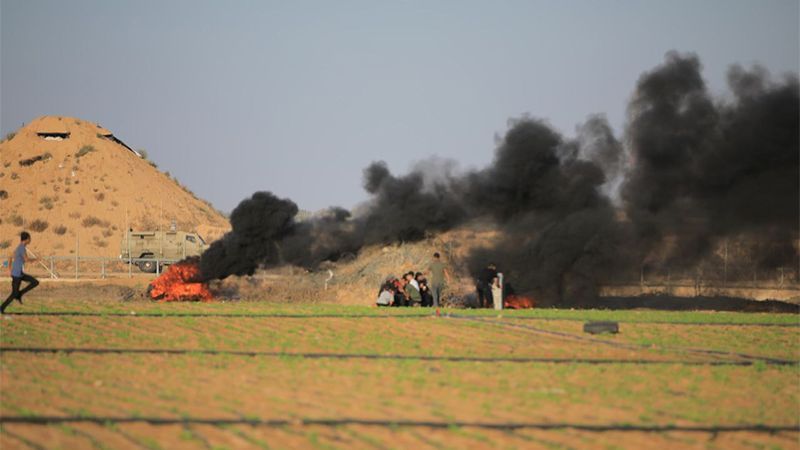 Un palestino muere tras recibir un disparo en la cabeza cerca de la valla de Gaza