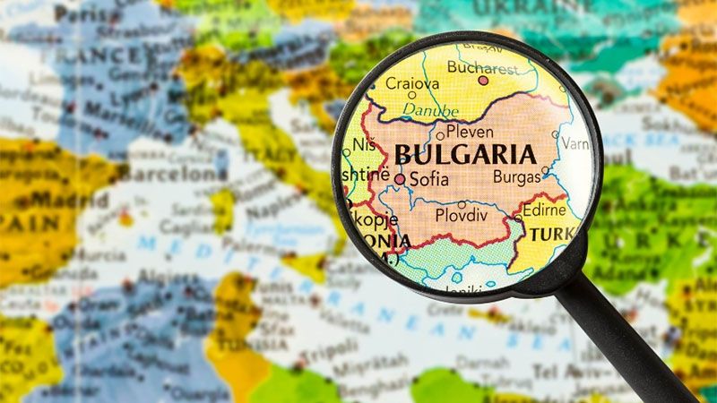 Bulgaria proh&iacute;be la entrada de veh&iacute;culos con matr&iacute;cula rusa