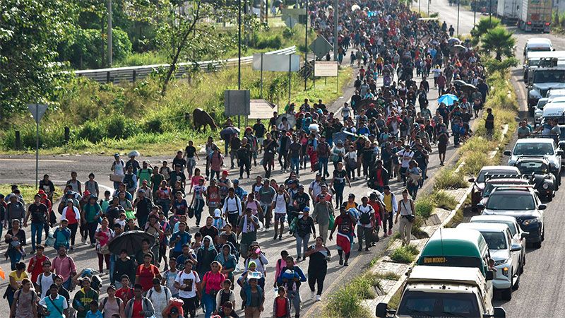 Nueva caravana de 5000 migrantes entra en M&eacute;xico con destino a EEUU