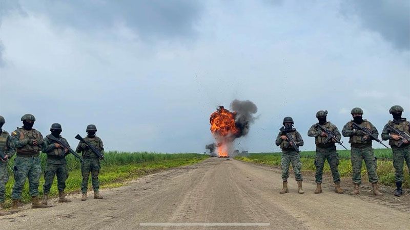 Fuerzas Armadas de Ecuador destruyen tres pistas para narcoavionetas