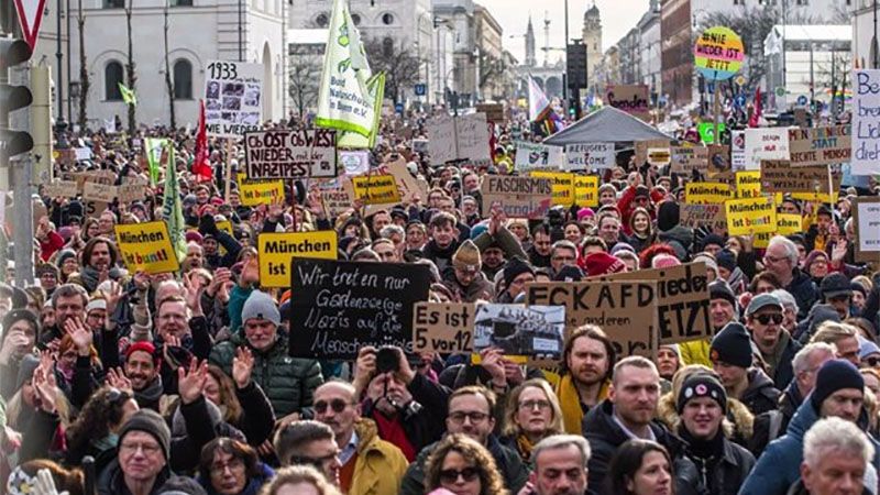 Cientos de miles de alemanes salen a la calle contra la extrema derecha