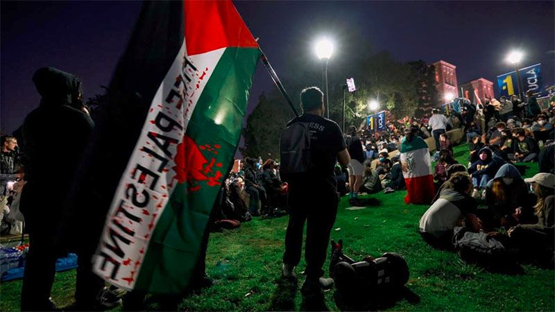 Reasignan al jefe de polic&iacute;a de la Universidad de California por su manejo de las protestas en el campus