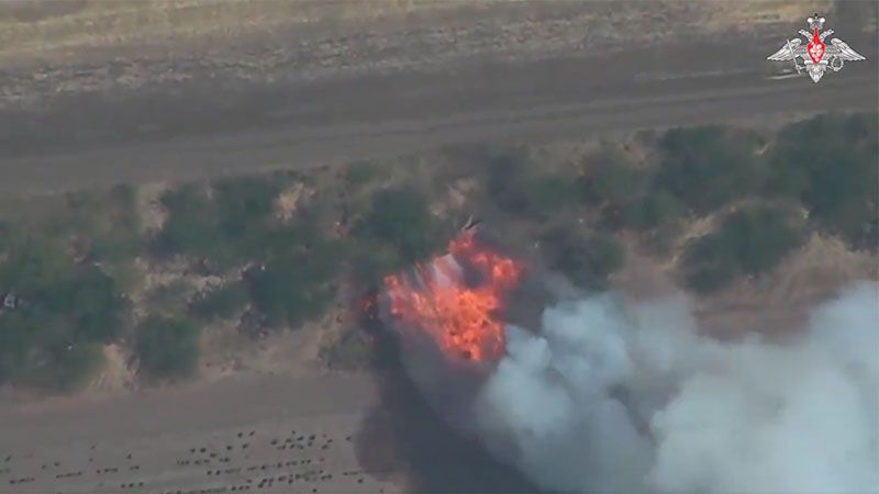 Dron ruso destruye un ob&uacute;s estadounidense en la zona sur del frente ucraniano (v&iacute;deo)