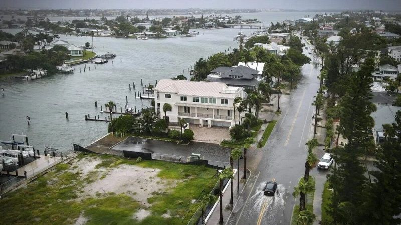 Mueren cuatro personas por el paso del hurac&aacute;n &lsquo;Debby&rsquo; por Florida