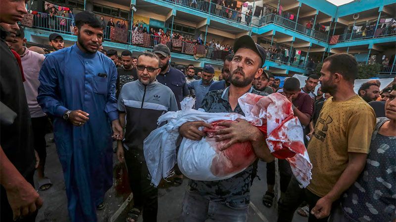 El d&iacute;a 342 de la guerra de exterminio en Gaza, decenas de m&aacute;rtires, entre ellos 6 empleados de la UNRWA