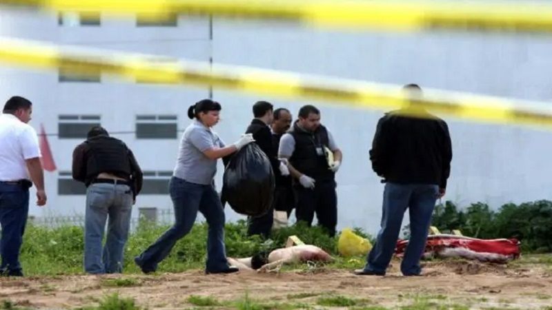 Hallan en una carretera los cad&aacute;veres de cinco hombres decapitados en M&eacute;xico