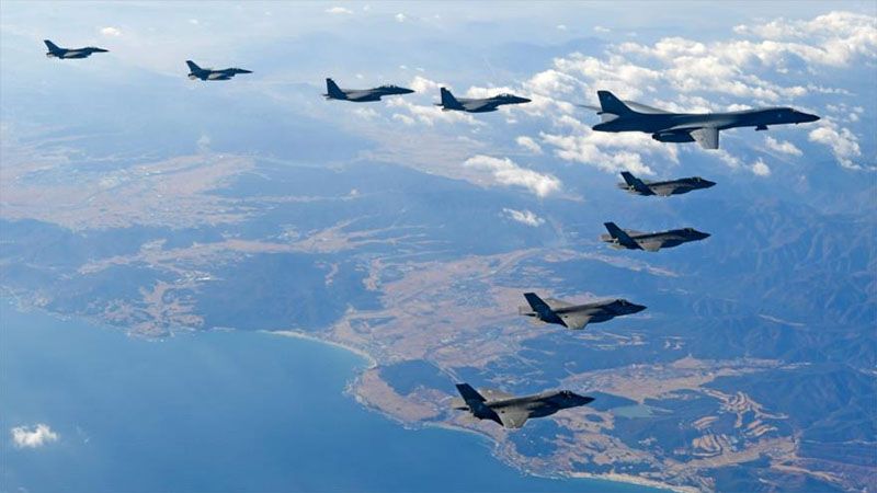 Corea del Sur, Jap&oacute;n y EEUU realizan maniobras a&eacute;reas en respuesta al misil norcoreano