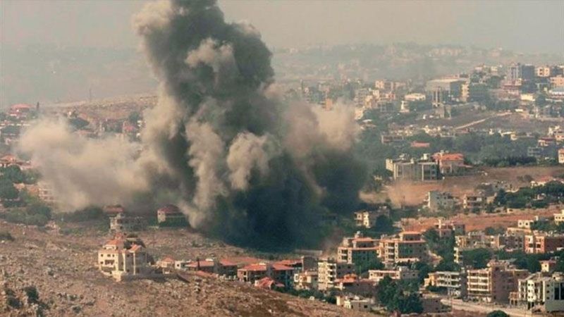 El enemigo israel&iacute; bombardea ciudad siria fronteriza con L&iacute;bano